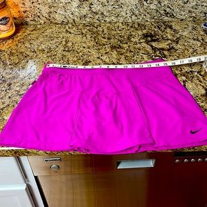 Nike Tennis or golf  skirt with built in shorts small